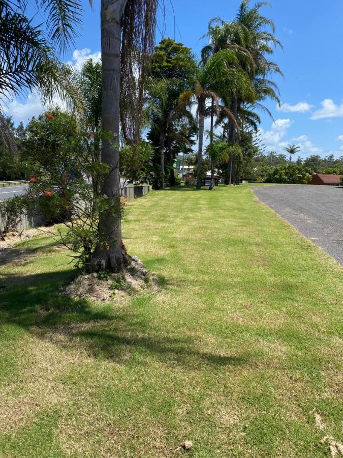 The Seaview Tavern Motel Woolgoolga Exterior photo